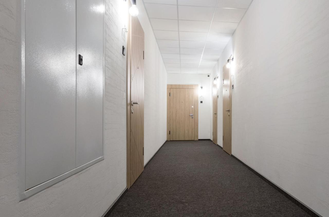Nyvky Like Home - Studio - Apt 20 Kijev Kültér fotó